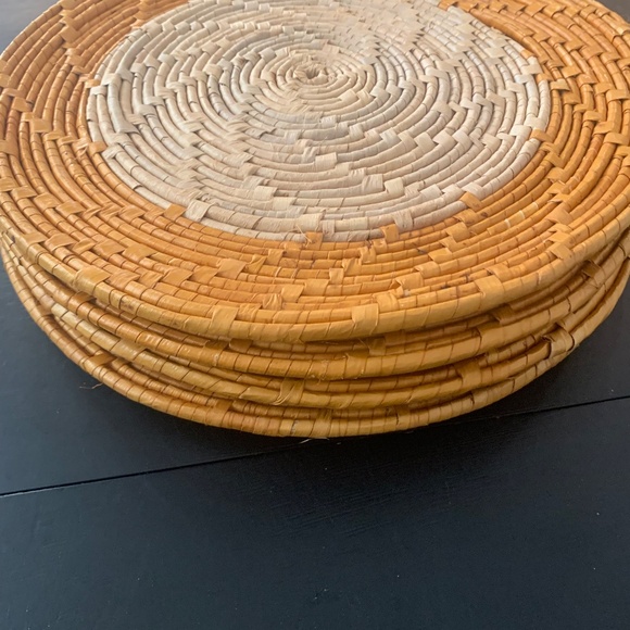 5 rattan wood placemat chargers - Picture 10 of 11